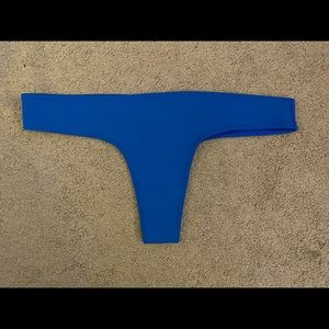 BRAND NEW Blue Hoaka Thong Bottoms